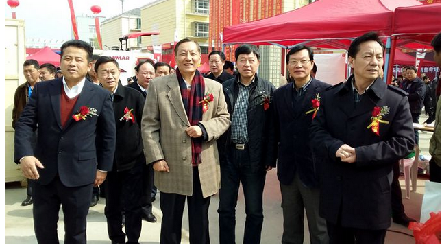 第八届中国中部农业（工程）机械展览会盛大开幕
